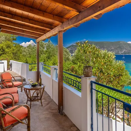 Beachfront Casa Floisvos *